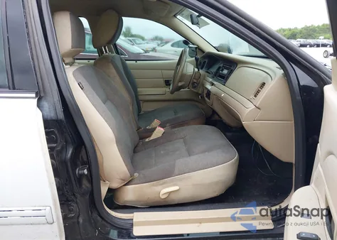 2011 Ford Crown Victoria Police Interceptor from USA, damaged, VIN 2FABP7BV7BX142099